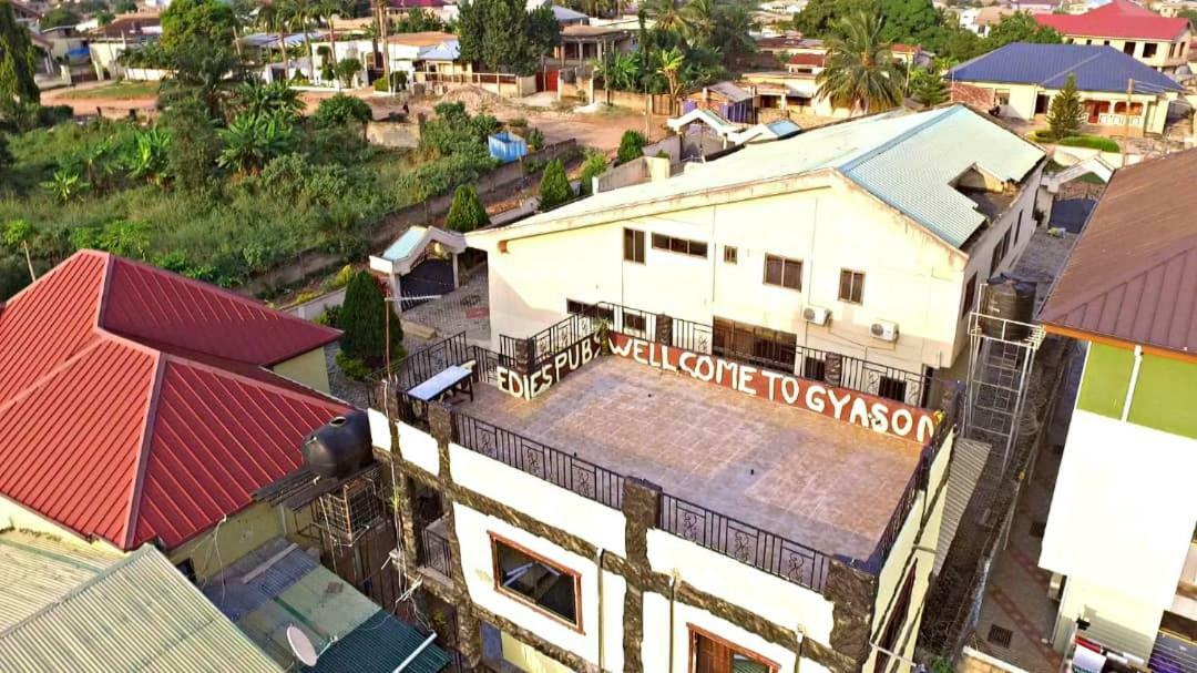 Gya-Son Royal Guest House Kumasi Exteriér fotografie